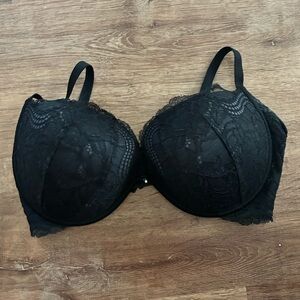 Victoria's Secret Black Lace Bra with Underwire Support